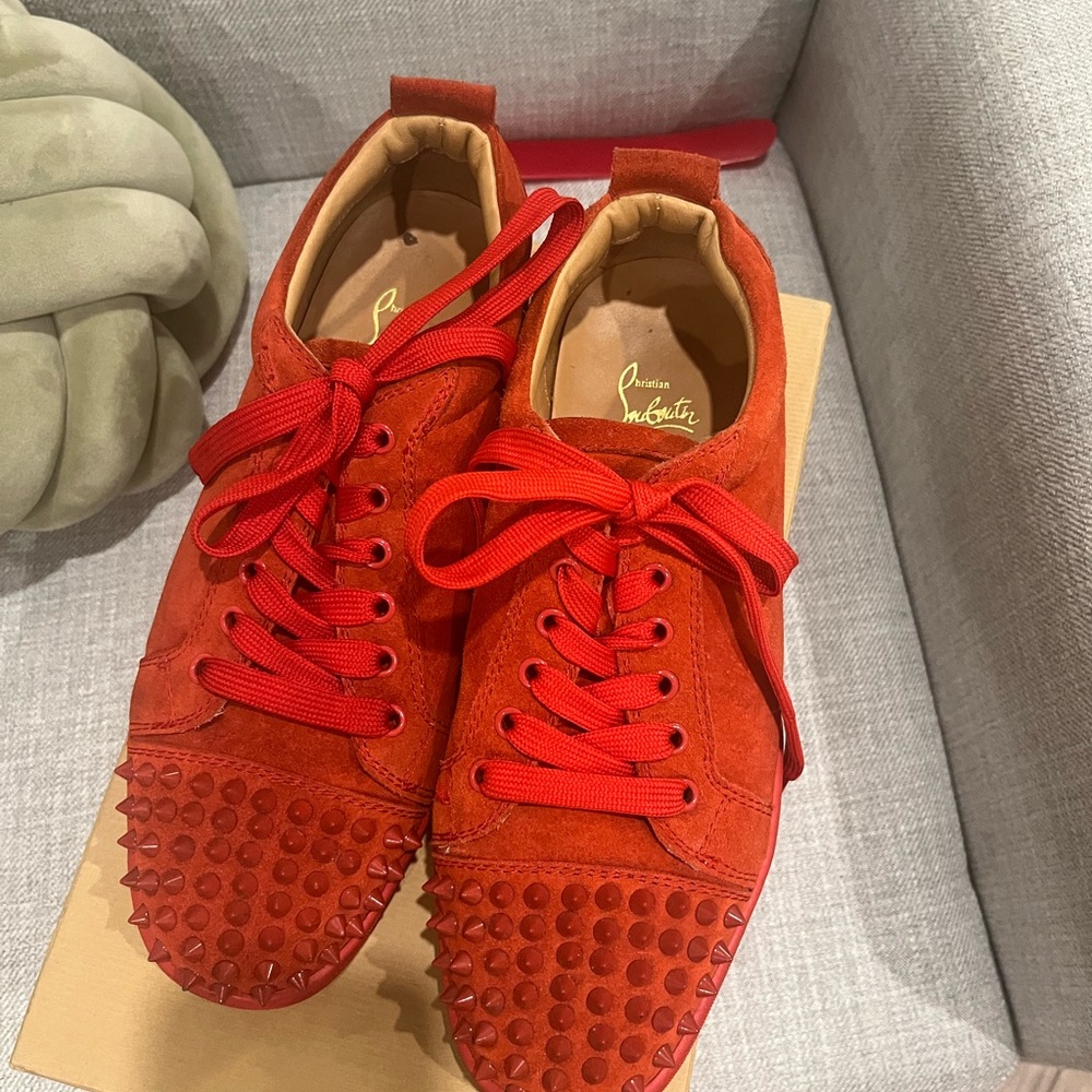 CHRISTIAN LOUBOUTIN Red Louis Junior Spikes Sneakers